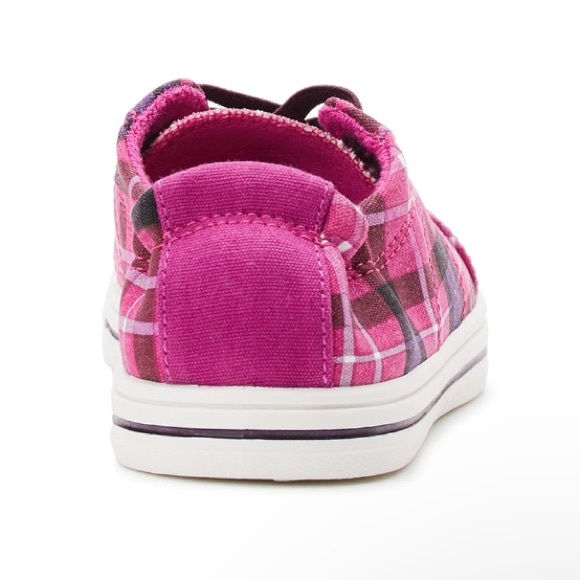 Girls Canvas Shoes - Picture 3 of 5